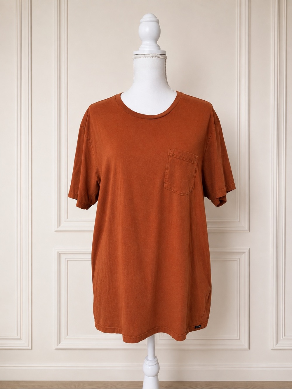 Volcom Men's Short-Sleeve Pocket Tee in Rust Orange